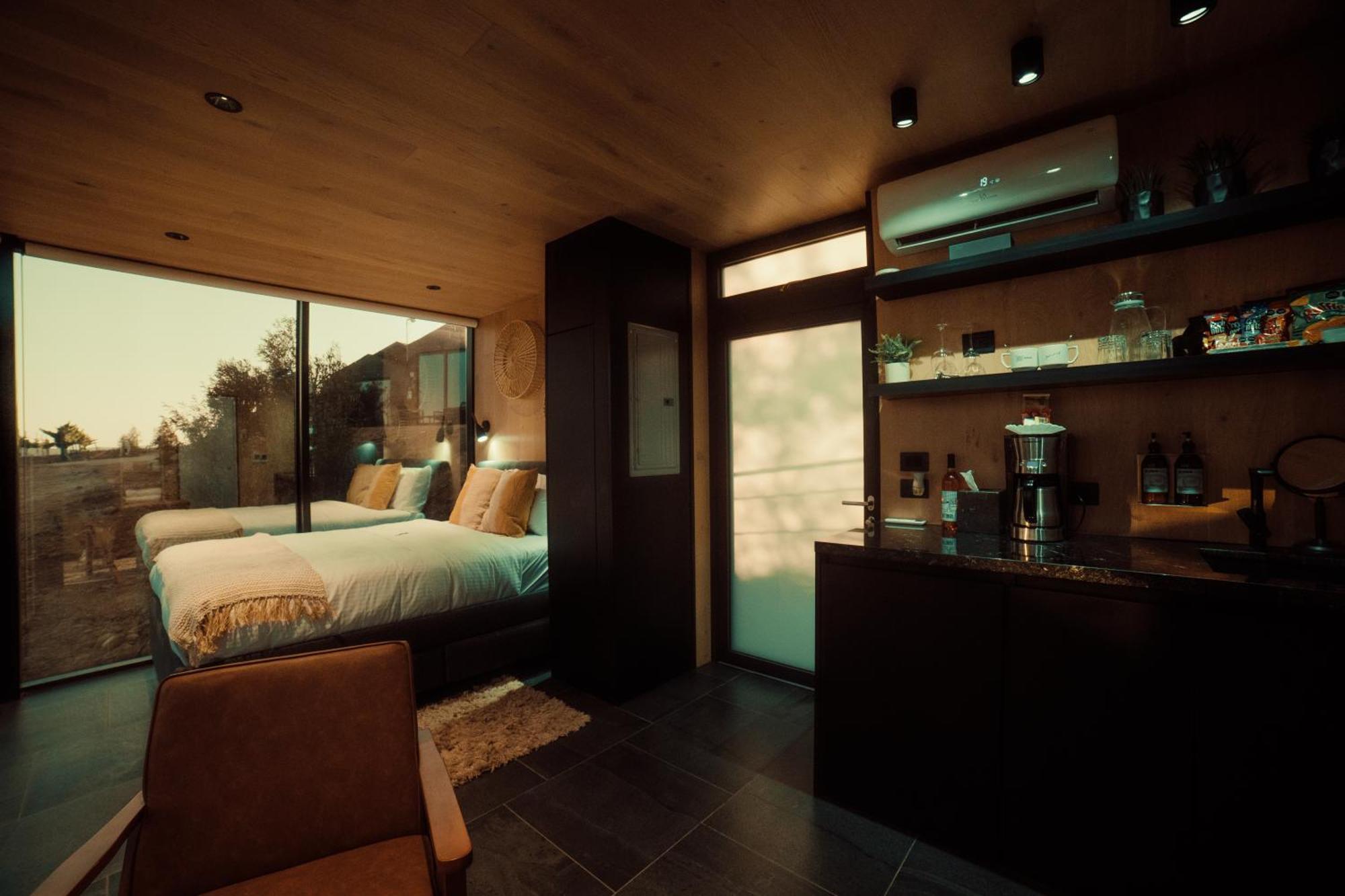 Bajo Estrellas Hotel Contemporaneo バジェ・デ・グアダルーペ エクステリア 写真